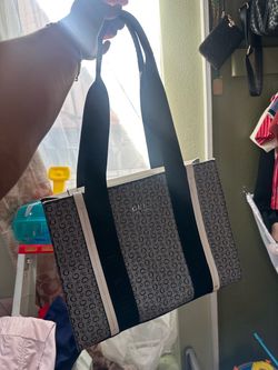 Guess purse