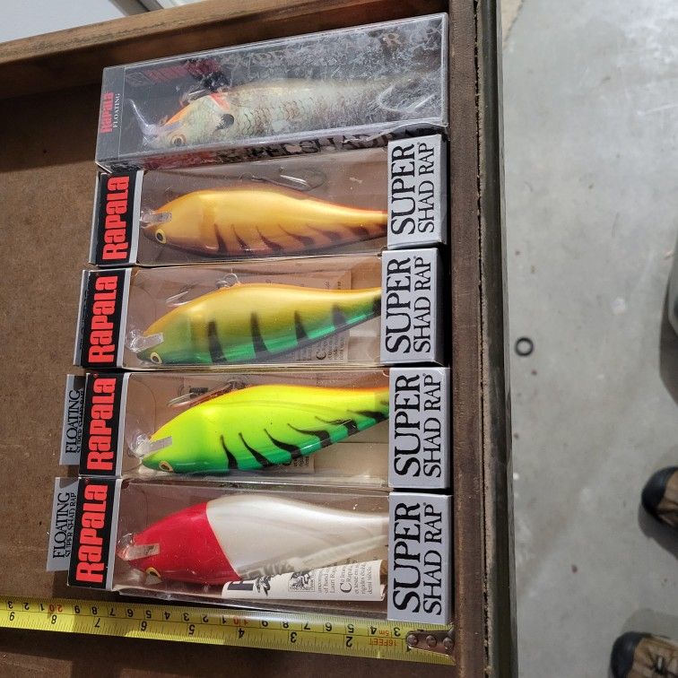 5 Rapala Super Shads 