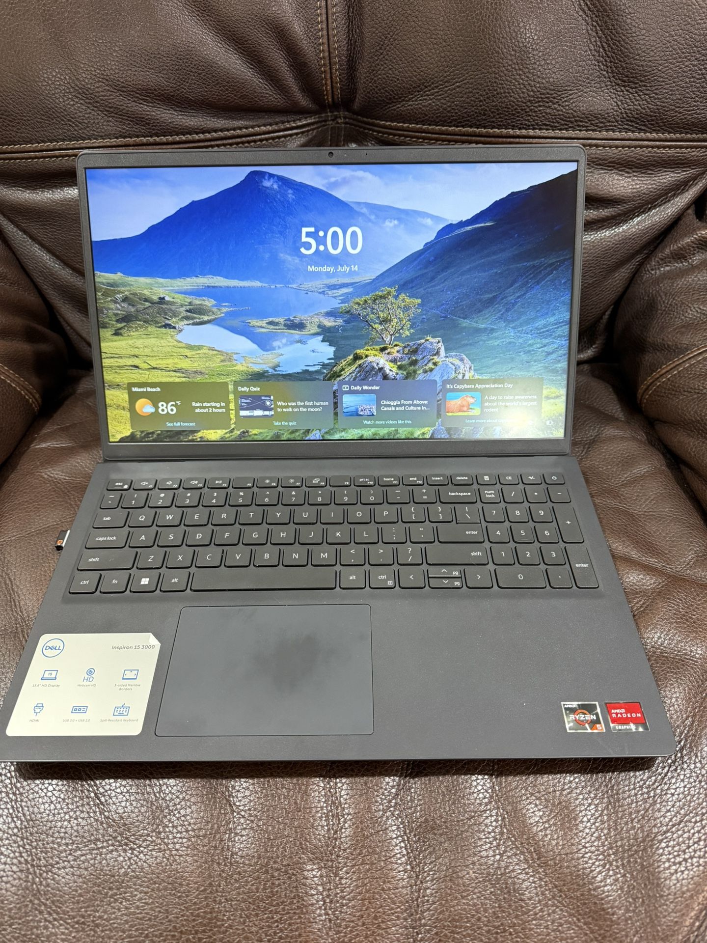 Dell - Inspiron 15.6" Laptop - AMD Ryzen 5 - 8GB Memory - 256GB Solid State Drive - Carbon Black