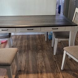 6 Piece Farmhouse Table