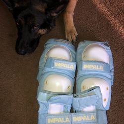 WOMEN’S SIZE 9 IMPALA ROLLER SKATES, SAFETY GEAR AND TOE GUARDS