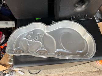Dog Shaped Aluminum Non-Stick Cake Pan Mold