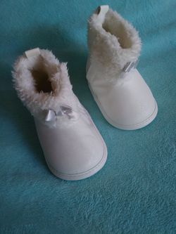 Carter's baby girl boots