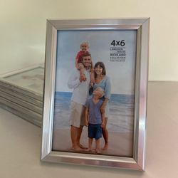 Langdon House Richland Collection silver 4x6 picture frame w/modern beveled edge