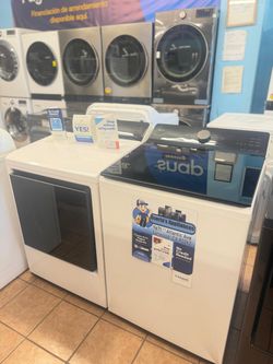 🌸 SPRING SALE 🌸 LG Washer 5.5 Cu Ft and Gas Dryer 7.3 Cu Ft Set
