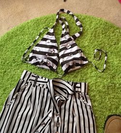 "It" Girl Halloween Costume