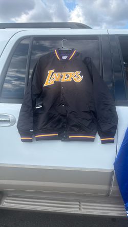 Lakers Jacket Size L