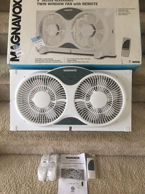 Magnavox 9" Deluxe Reversible Twin Fan
