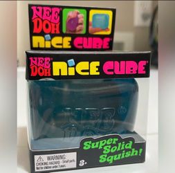 NeeDoh Nice Cube