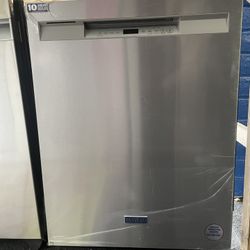MAYTAG STAINLESS STEEL DISHWASHER 