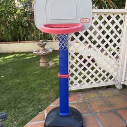 Little Tikes Basketball Set