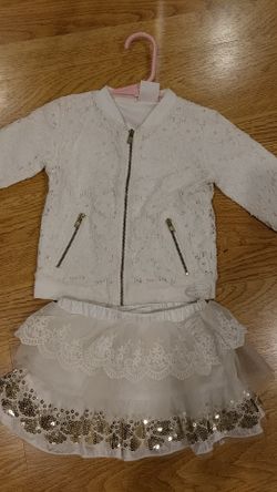 Baby set , 12 m. $10