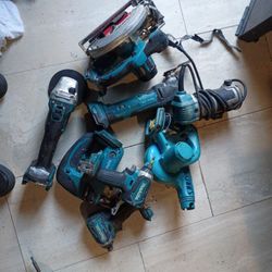 Makita  8 Piece Set