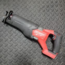 Milwaukee M18 FUEL Sawzall