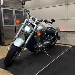 2002 Honda VTX1800C