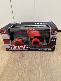 DUEL remote control off-road RC car