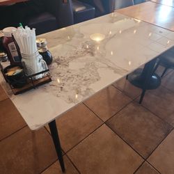 Porcelain Table Like NEW