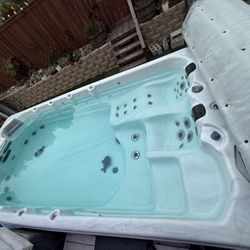 16’ Coleman CalSpas SwimSpa 