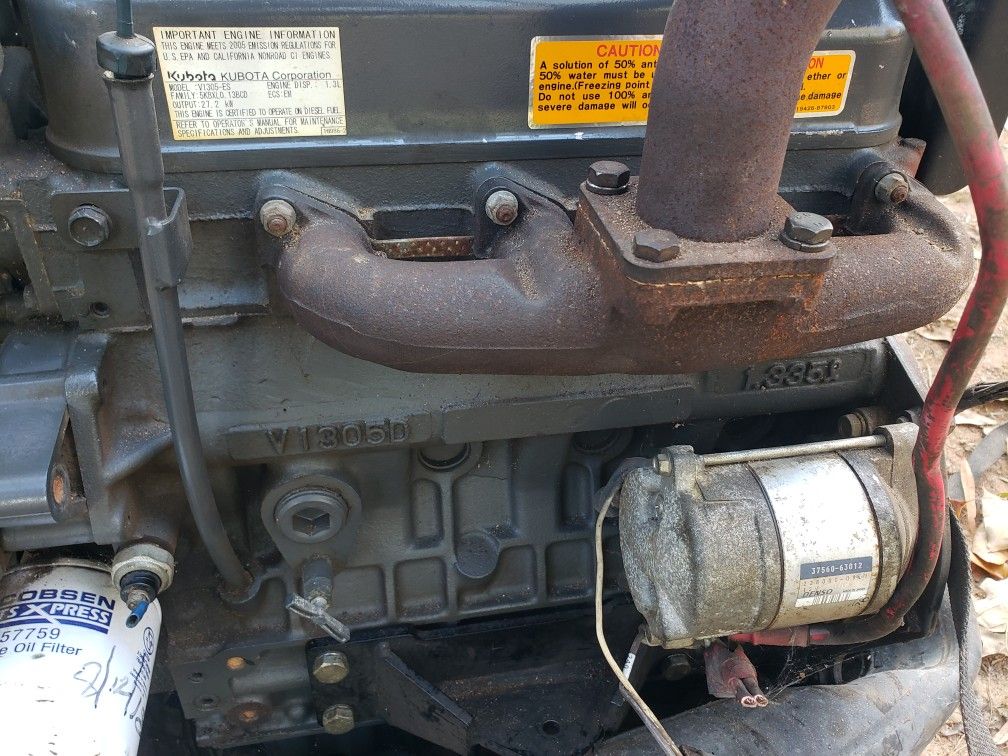 kubota engine v1302