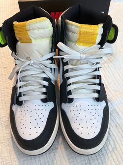 Air Jordan 1 Retro High OG "Volt Gold" - Size 12.5