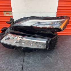 2022 -2023 -2024- 2025  Nissan Rogue  left drive Headlight Oem