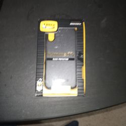 OTTER BOX ( IPHONE X & XS