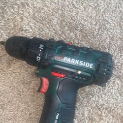 Parkside PBSA 12 D4 12V Cordless Drill With Charger And Battery 