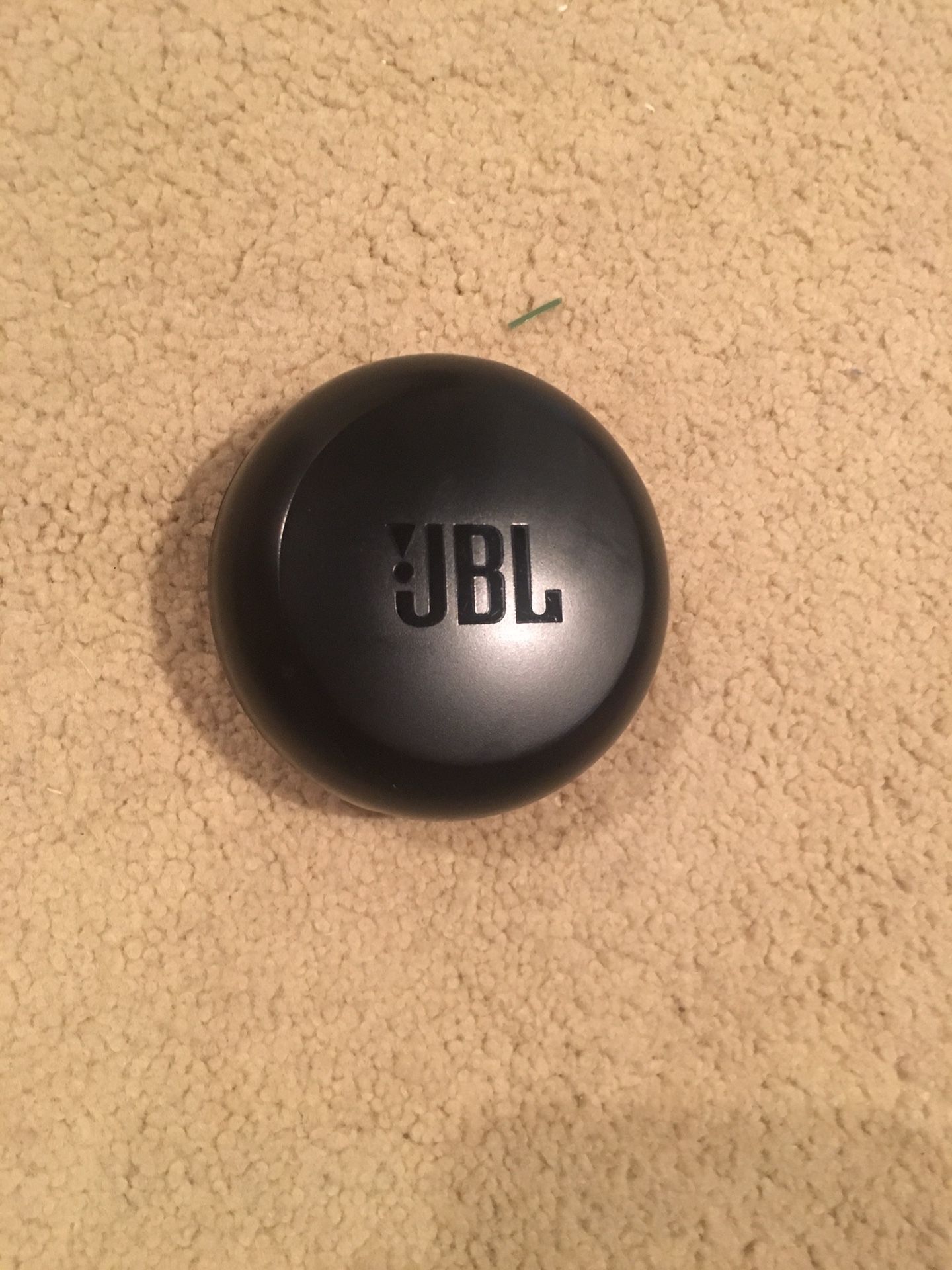 JBL Free Earbuds