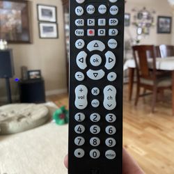GE Pro Universal Remote 4 Device #40081-Works Perfect! Full Backlight!$10