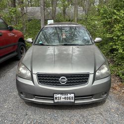 2006 Nissan Altima v6
