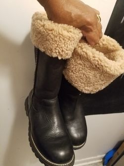 Mint uggs sz5 yes available blk lthr pet smk free hme