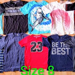 Updated 2/5/26 💙Boys Clothes Size 8💙Yo hablo español
💚