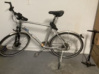 Cross Bicycle, pumps, helmet, plenty accessories