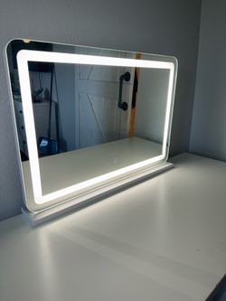 vanity mirror