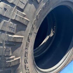 LT295/70R18 Nitto Ridge Grappler Tire (1)