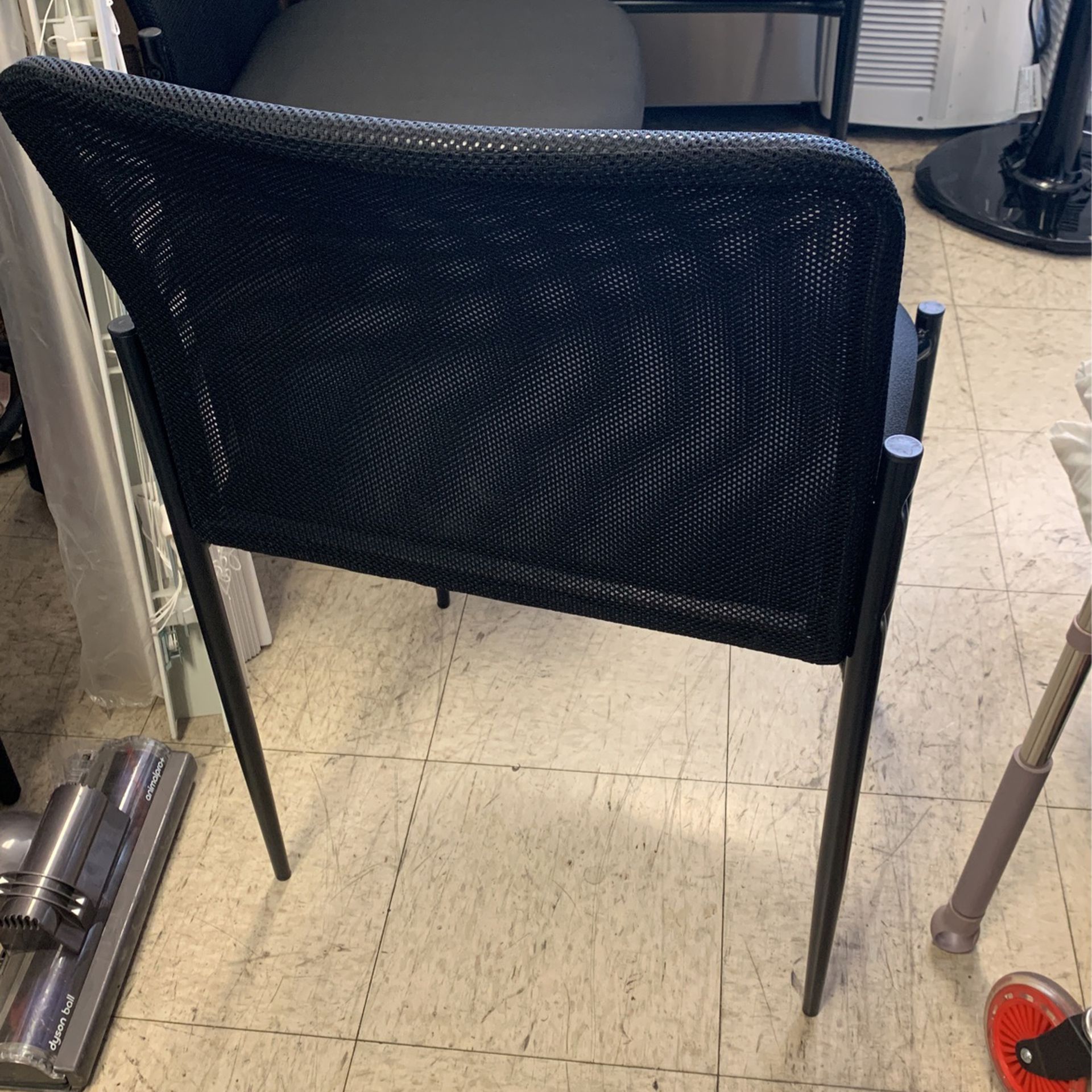 Black Office Chair— New!!