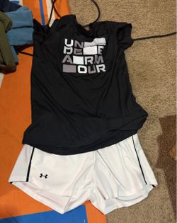 Under Armour T-Shirt and Shorts Set