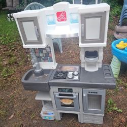 Price Is Firm.. Small Children's Play Kitchen