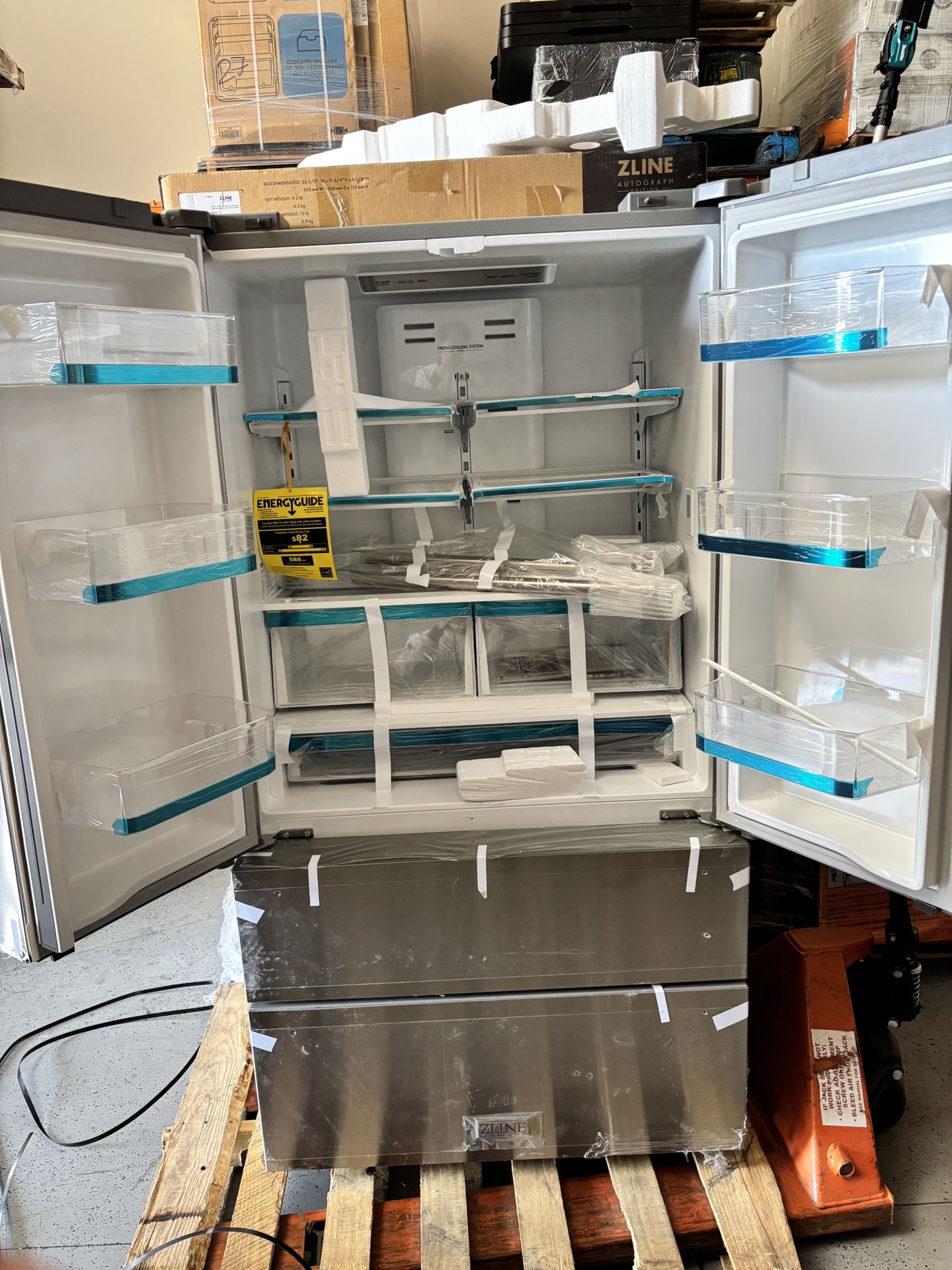 ZLINE Refrigerator