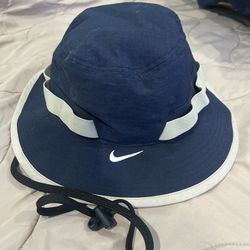 Nike Bucket Hat