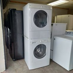 Like New Kenmore Stackable Front Load Washer Dryer Works Perfect With Warranty