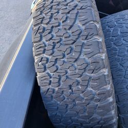 275/60/R20  Chevy Tahoe /Suburban /Silverado 6 lug