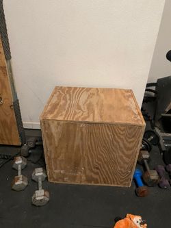 Jump box $40 or best offer
