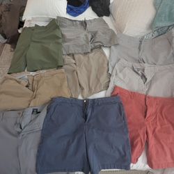 Size 40 Men's Shorts 