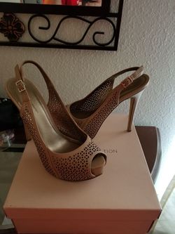Shoes 8.5