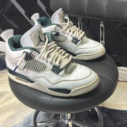 Air Jordan 4 Retro Oxidized Green 