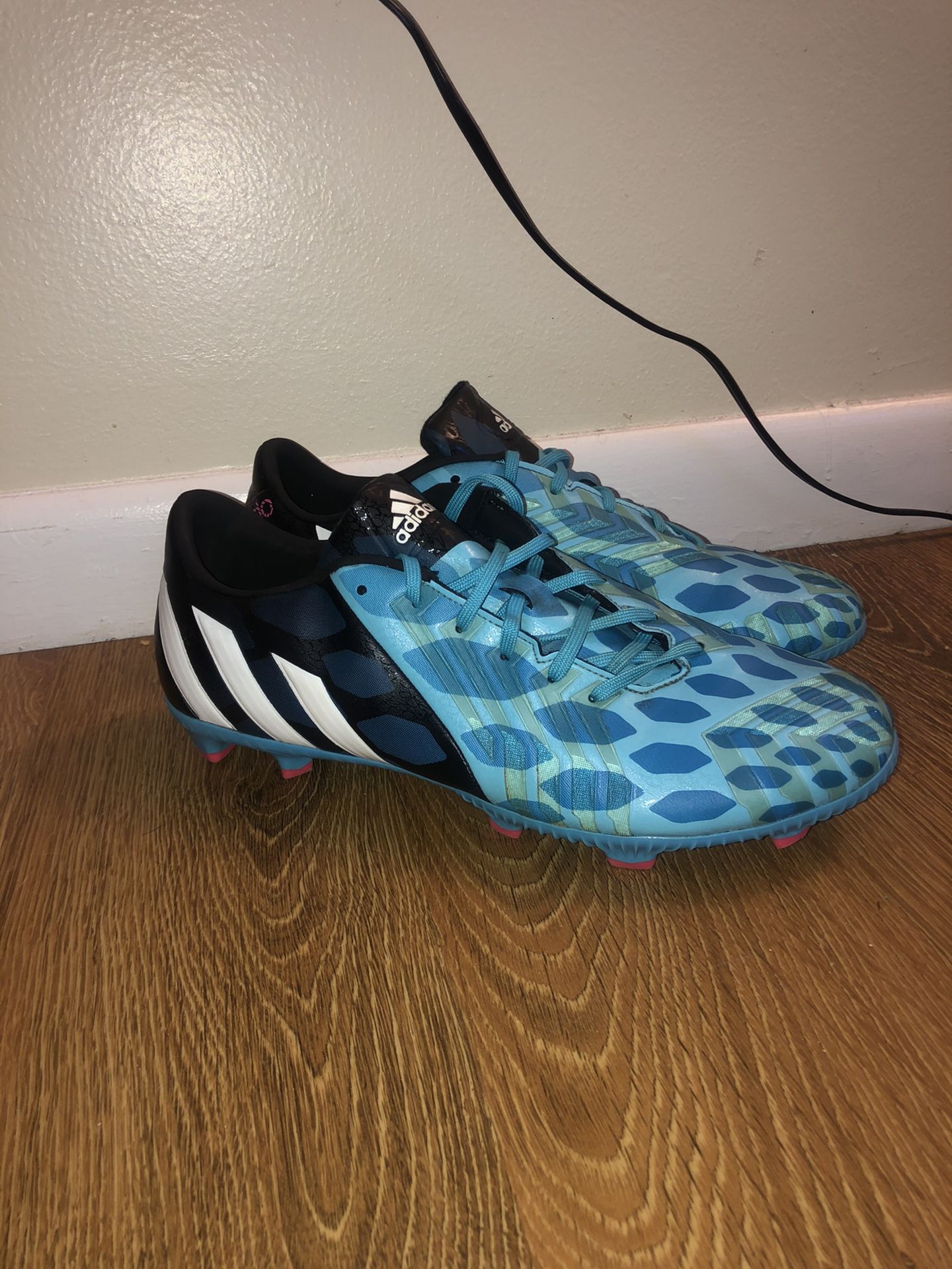 Adidas Absolado Instinct Soccer Cleats size 11