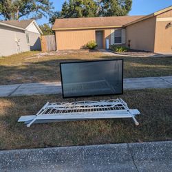 Recycle - Bed Frame And tV