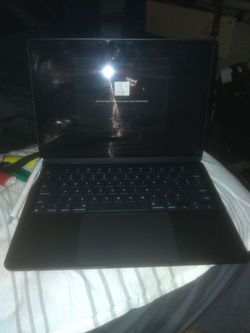 2024 MacBook Air  m2