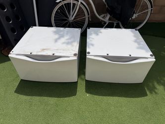 Washer/Dryer Stands
